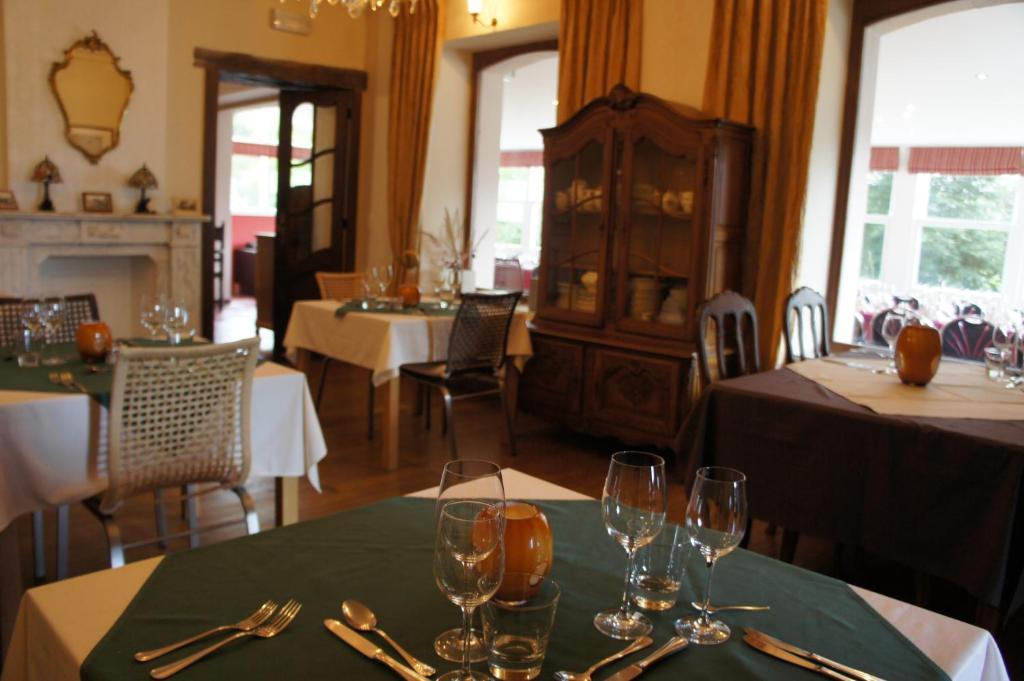 Hostellerie La Maison De Maitre Arbrefontaine ภายนอก รูปภาพ