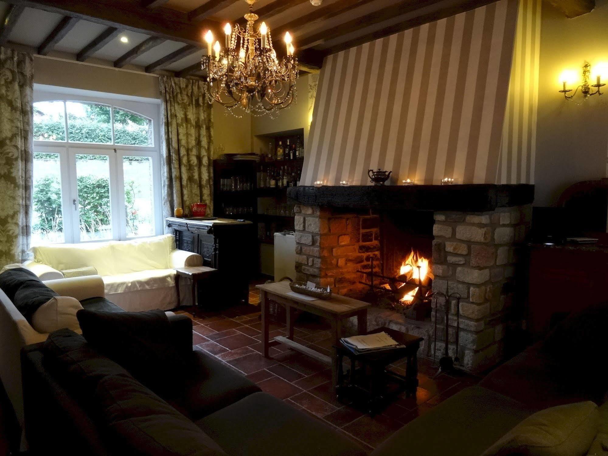 Hostellerie La Maison De Maitre Arbrefontaine ภายนอก รูปภาพ